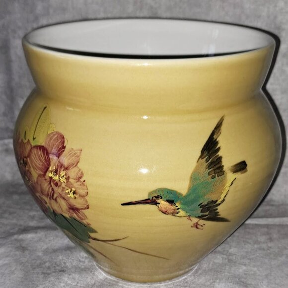 Planter - Picture 3 of 8